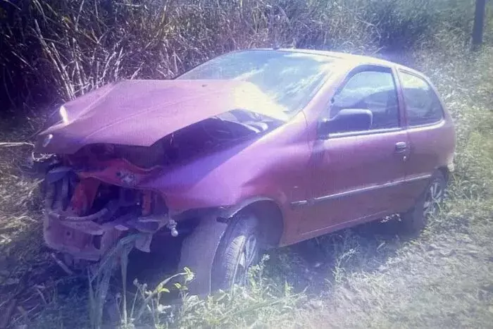 Motorista de carro atingido por trem em Chapéu D'uvas é atendido no Hospital Misericórdia de Santos Dumont